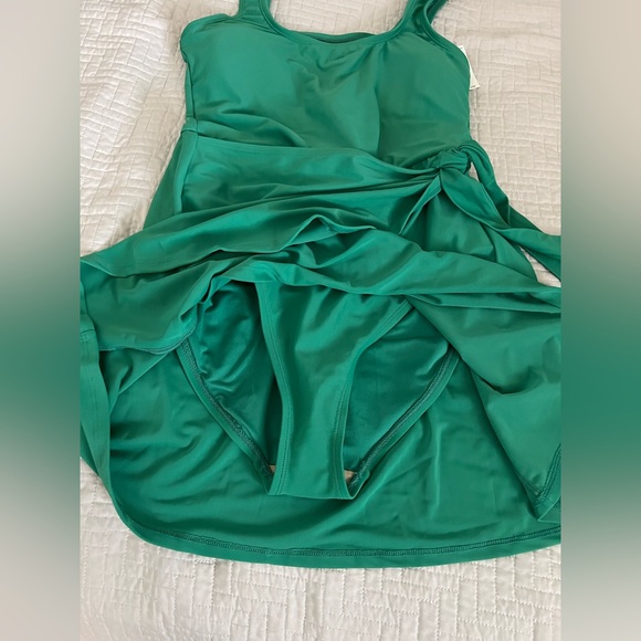 Old Navy Green Women's Swim Dress - Picture 4 of 7